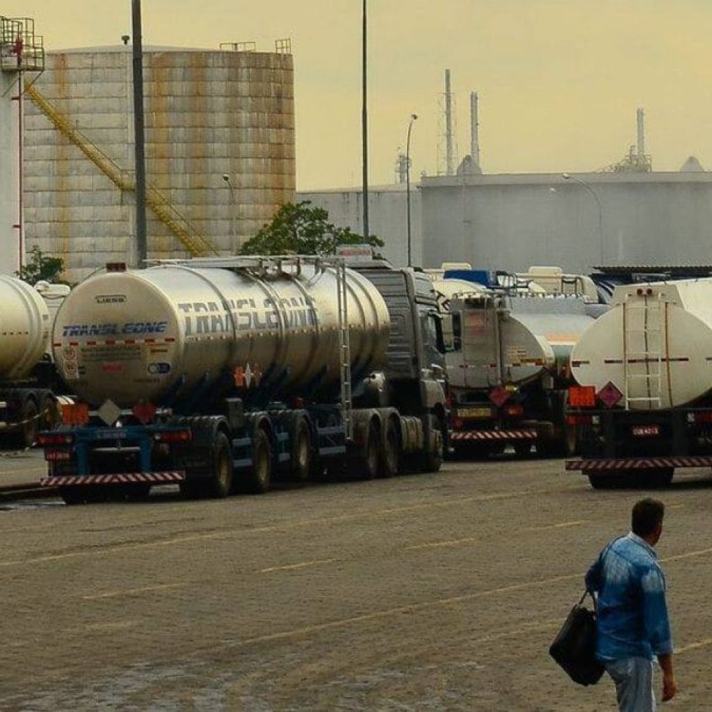 preco-do-diesel-mantem-queda-no-fim-de-janeiro,-diz-ticket-log