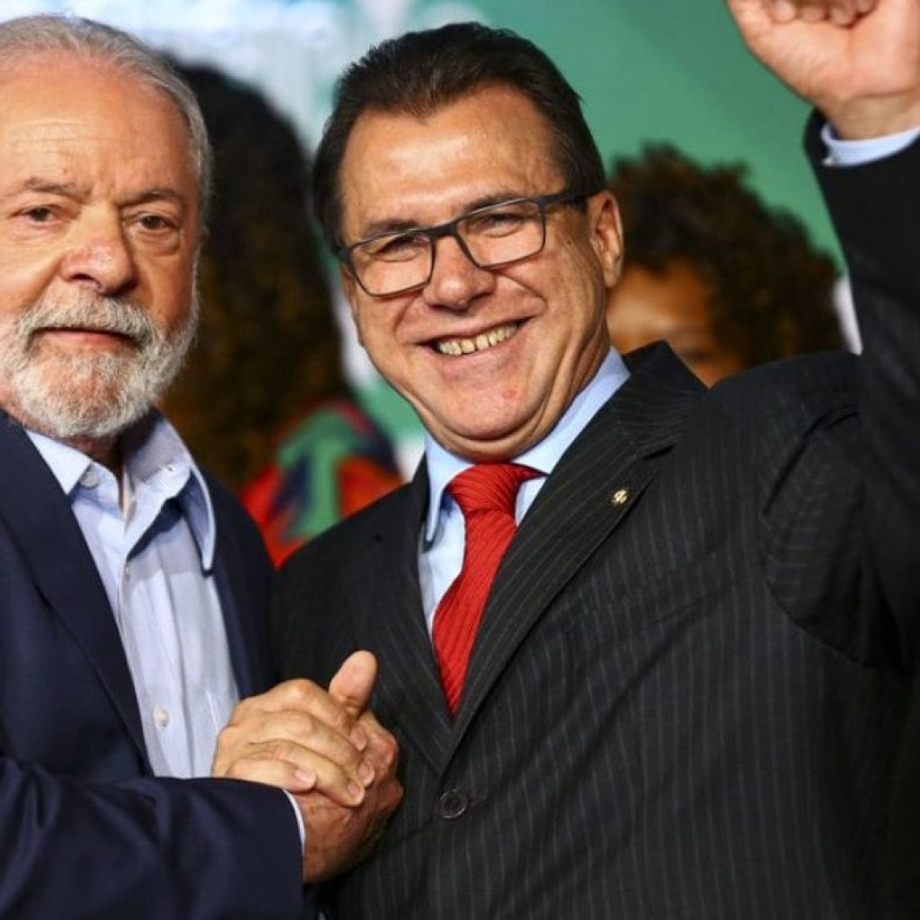 ministro-defende-revisao-de-concessoes-de-registros-sindicais