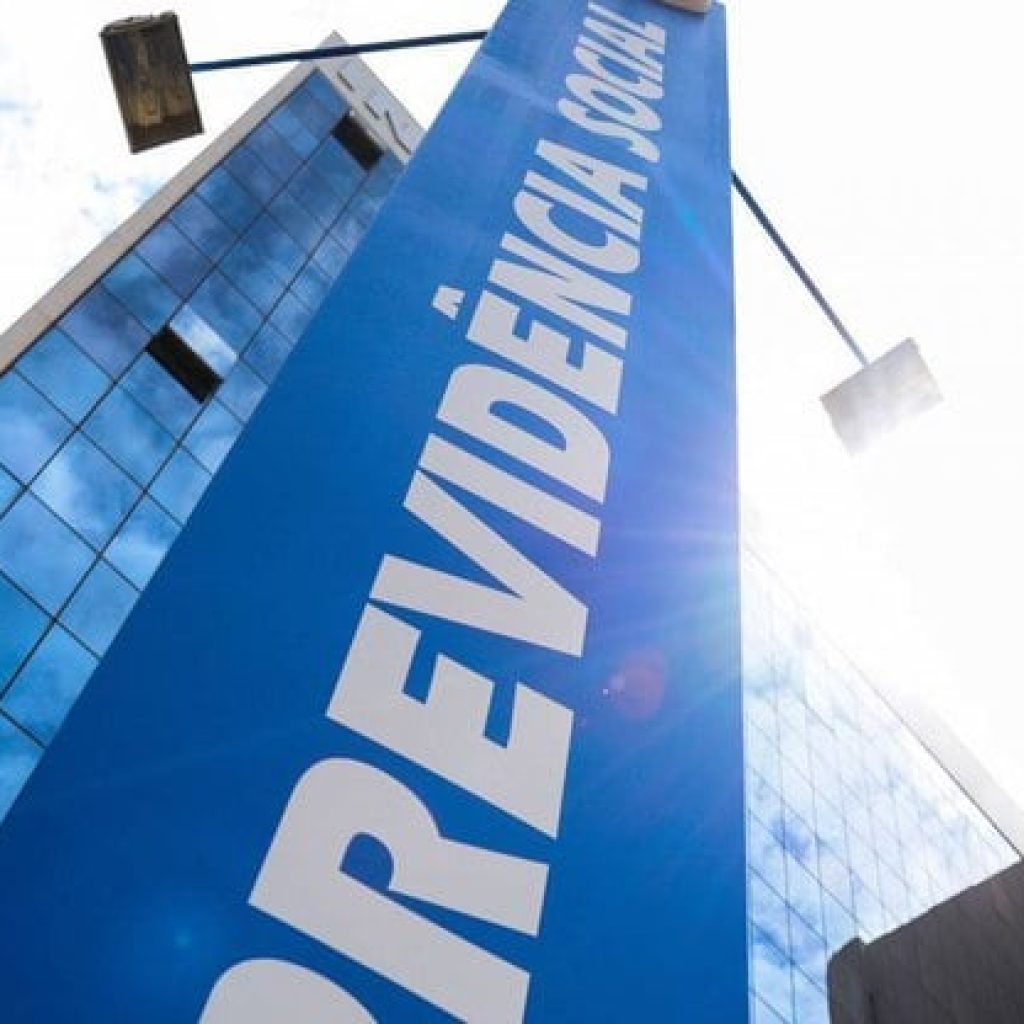 inss-comeca-a-pagar-aposentadoria-e-13o-nesta-semana;-veja-calendario