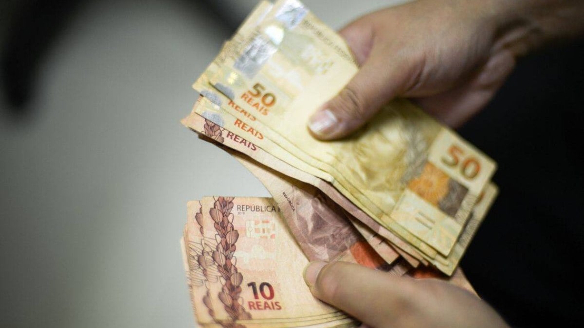 Receita libera consulta para o primeiro lote de restituição