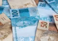Salário mínimo com valor reajustado passa a ser pago a partir desta semana