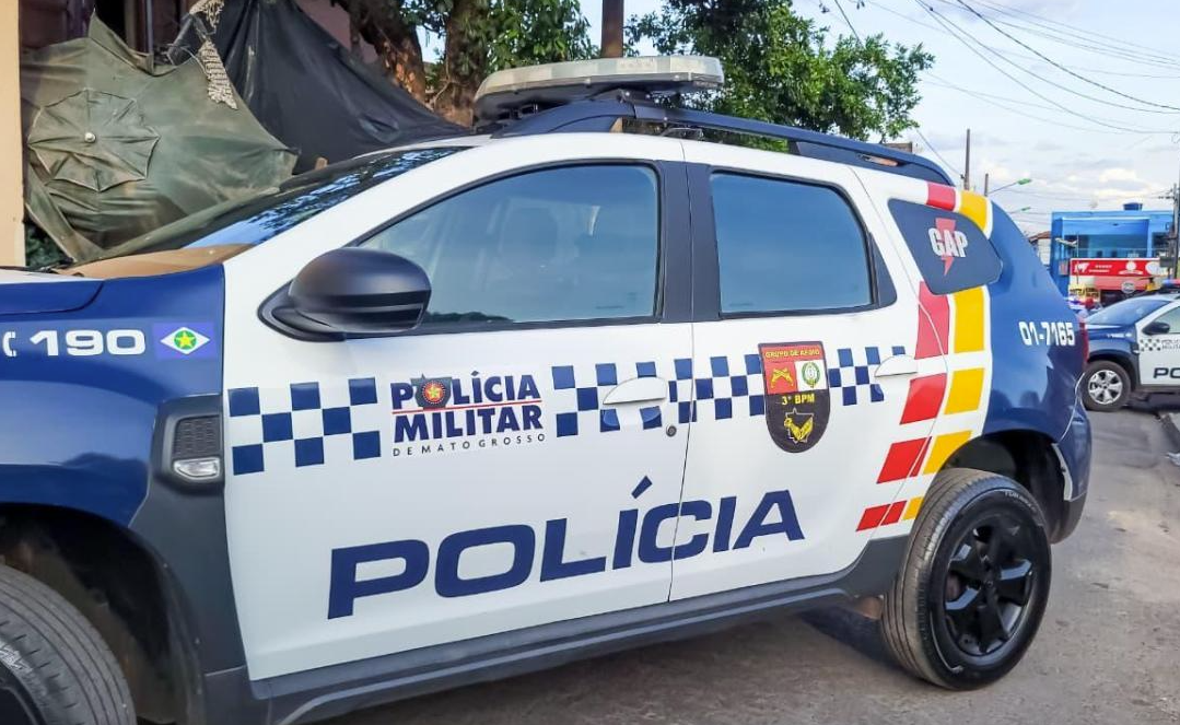 Operação da PM flagra irregularidades e direção perigosa no interior