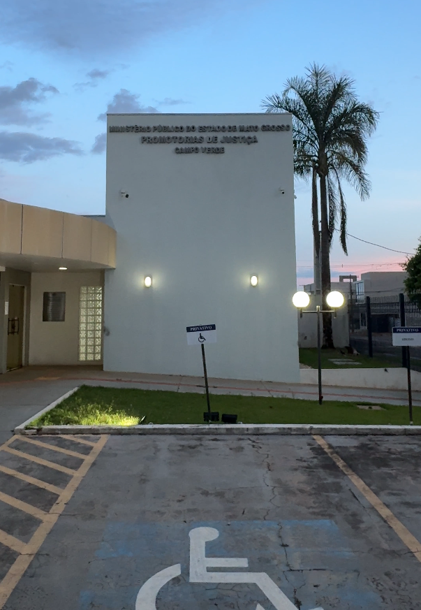 Técnica de enfermagem denuncia sobrecarga de trabalho e pressão psicológica na rede pública de saúde de Campo Verde